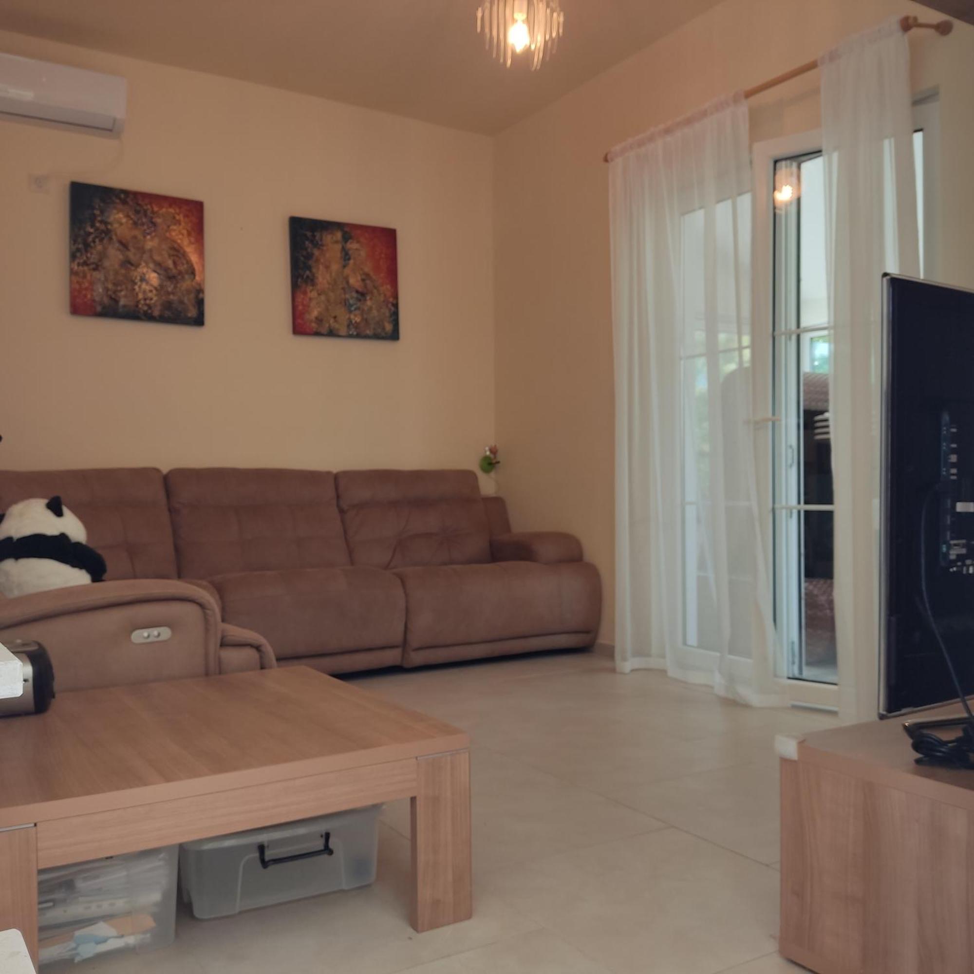Suntime Villa 7 ティヴァト エクステリア 写真
